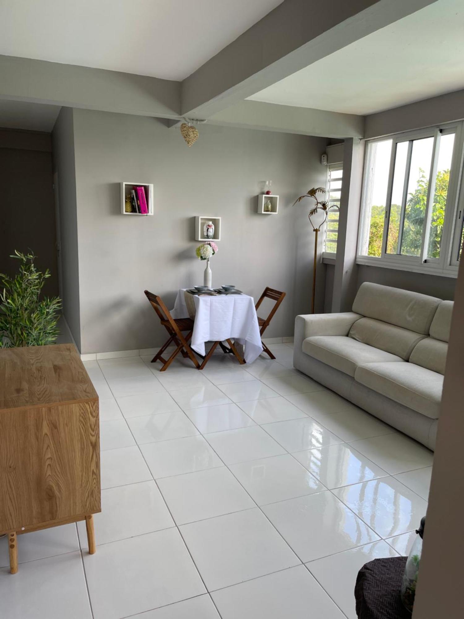 שולשה Appartement Lalau Avec Vue Sur La Mer Et Piscine חדר תמונה